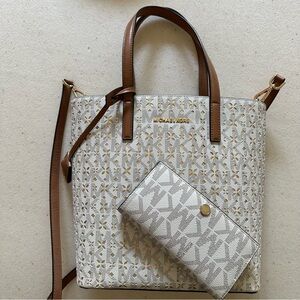 Michael Kors like new Hayley tote & wallet